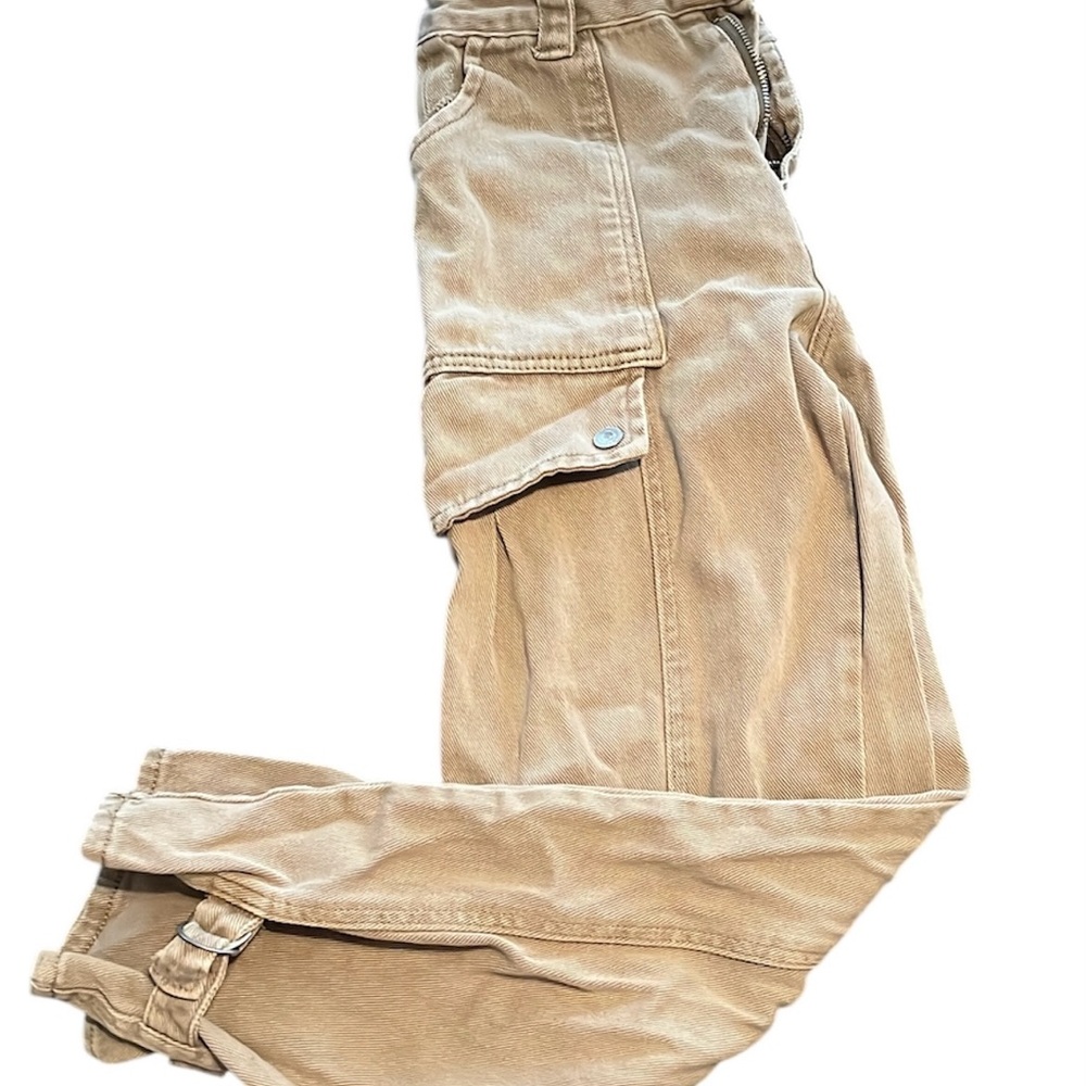 Forever 21 Tan Cargo Pants Loose Fit
